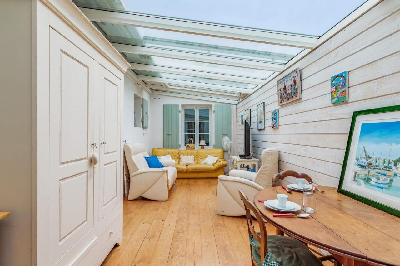 Nice Studio With Veranda Nearby The Beach In La Flotte - Welkeys Ngoại thất bức ảnh